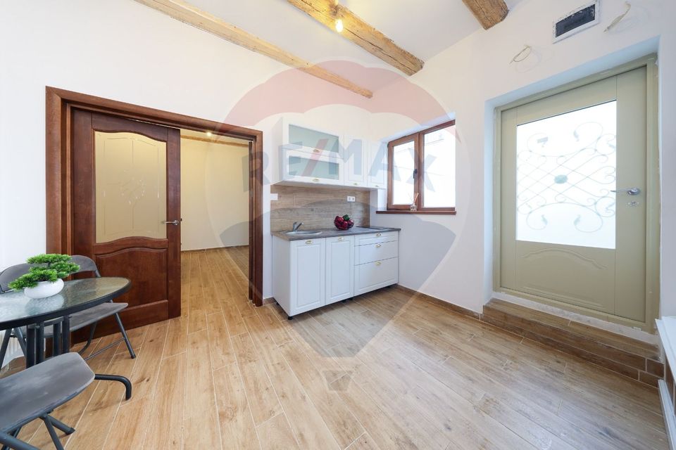 Casa renovata- Pretabila pentru Regim Hotelier - Centrul Istoric!