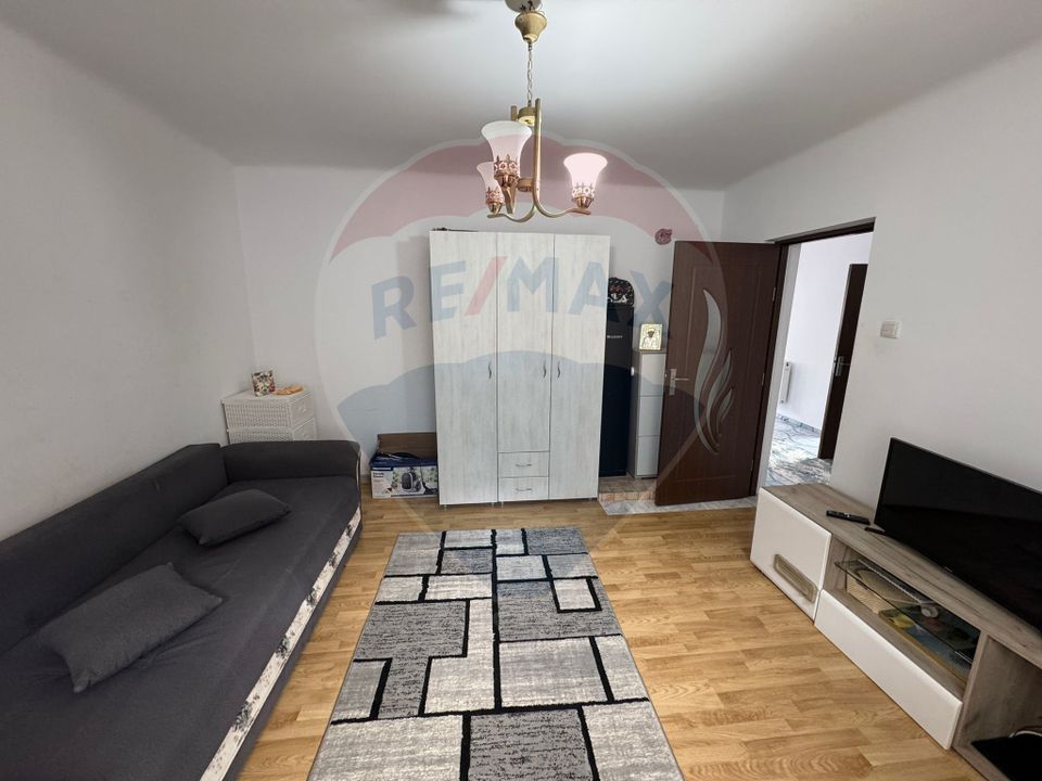 2 room House / Villa for sale, Periferie area