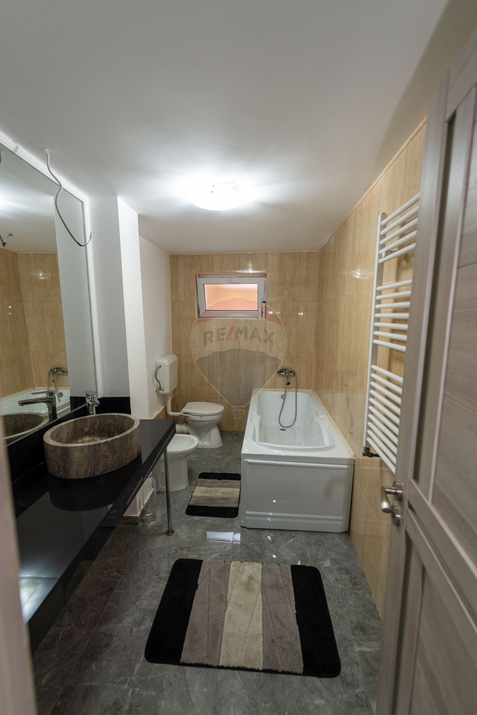 4 room House / Villa for sale