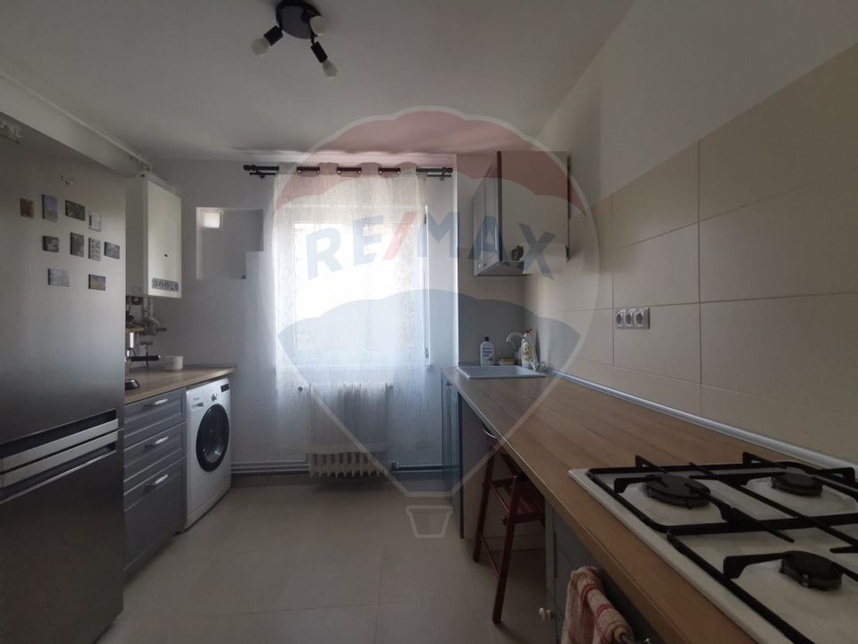 Apartament cu 2 camere de închiriat în  Grigorescu la 350 euro
