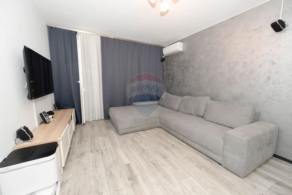 Apartament cu 2 camere de vanzare 46mp Piata Sudului