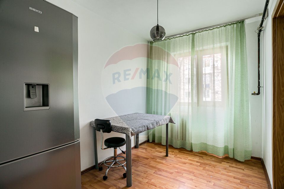 4 room Apartment for sale, Sega area