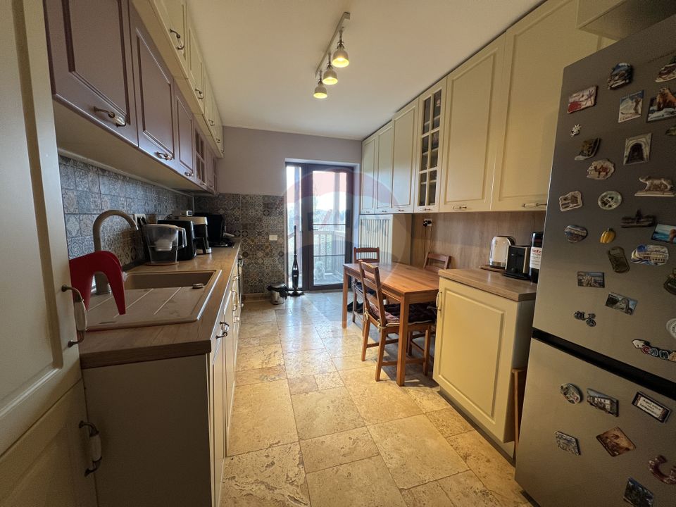 6 room House / Villa for sale, Central area