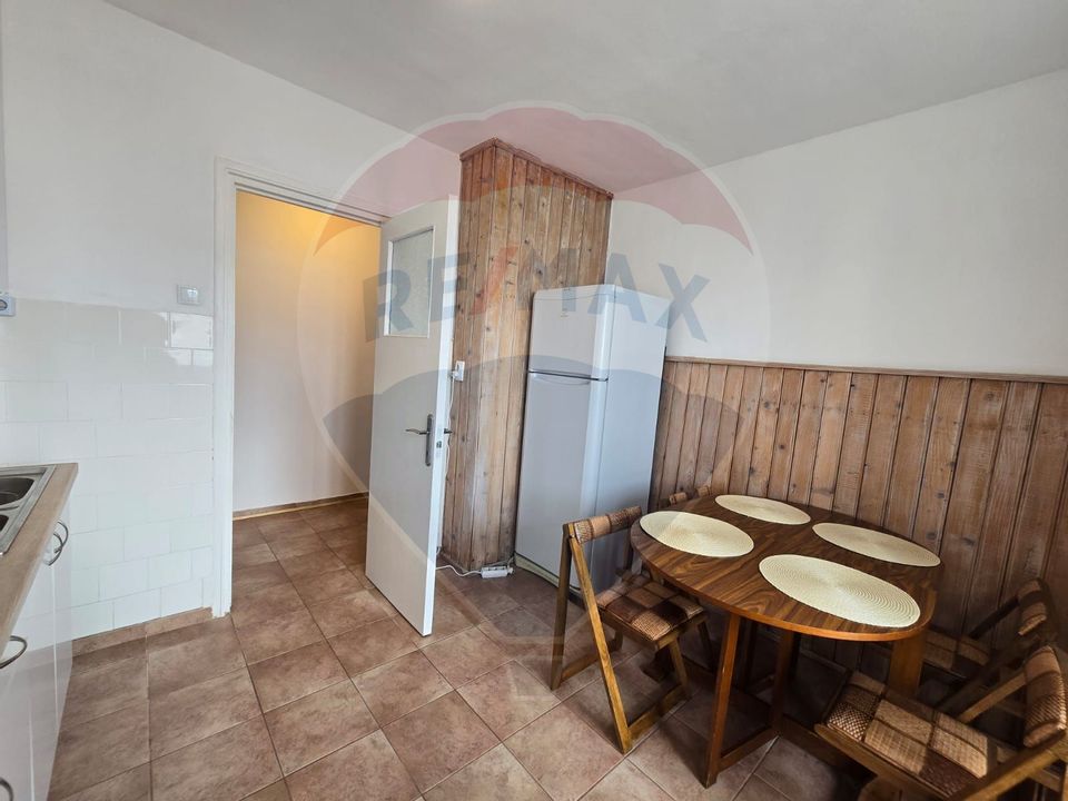 Închiriere Apartament 3 Camere - Bulevardul Victoriei nr. 3