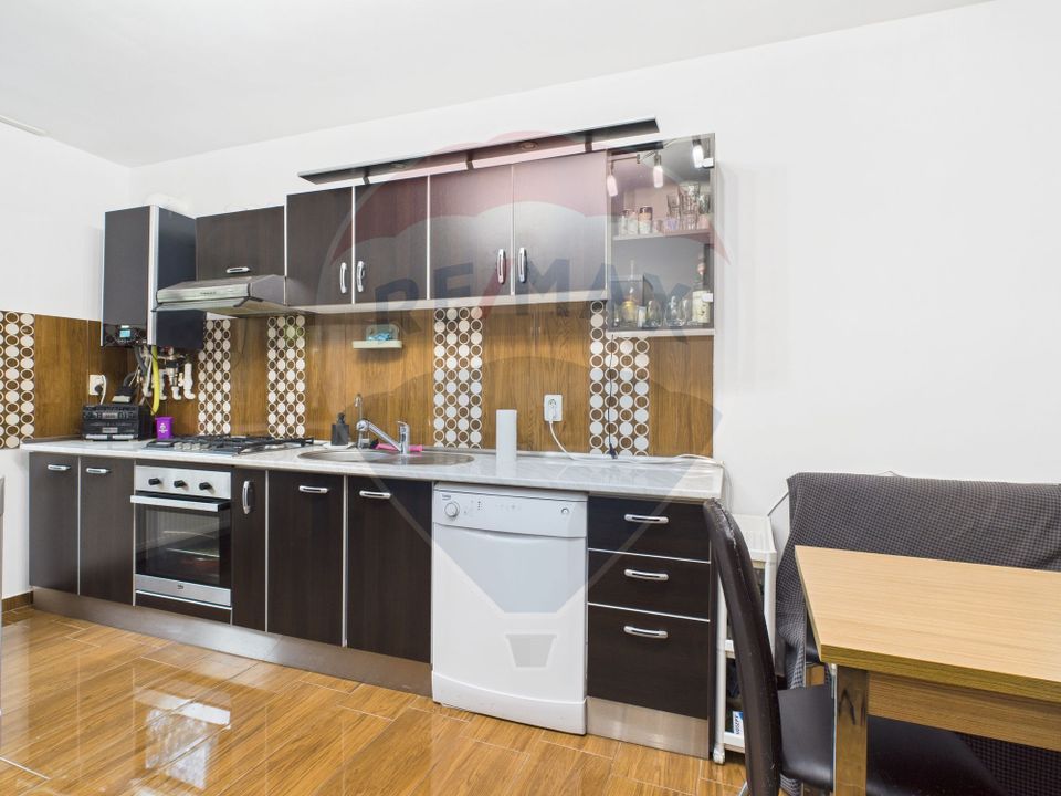 5 room House / Villa for sale