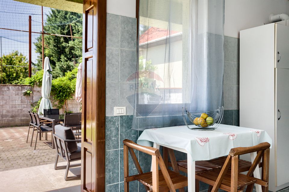 Casă cochetă de vânzare, teren 954 mp, posibil parcelare, în Subcetate