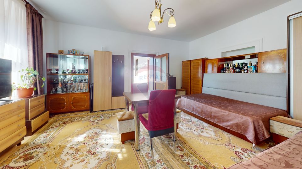 Casă autentică mocănească | Grădină 881 mp | Zonă liniștită | Săcele