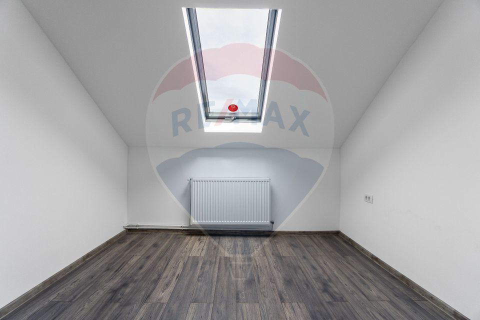 Apartament 7 camere ULTRACENTRAL in casa- Codlea!