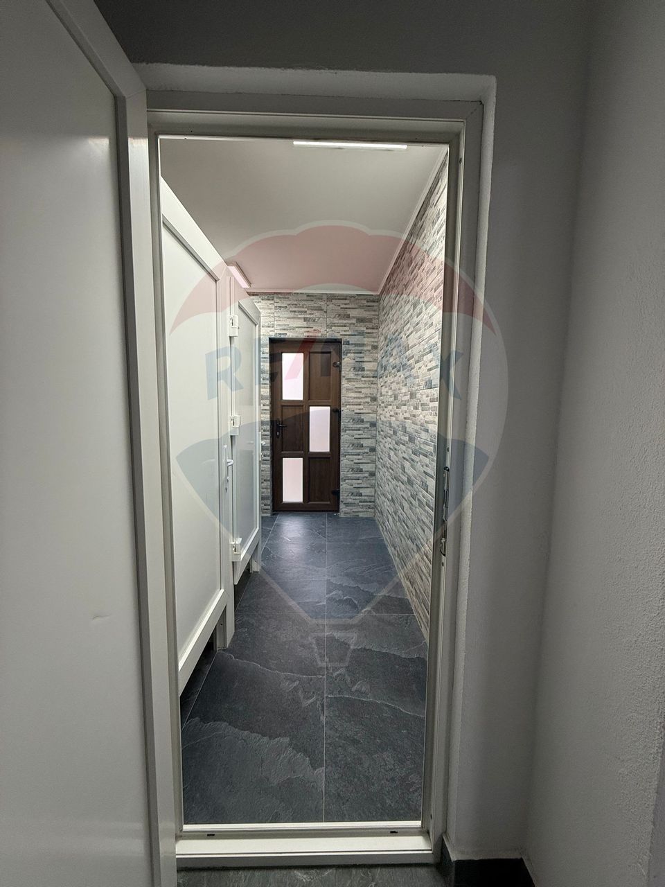 Spațiu comercial de inchiriat Com.Podari