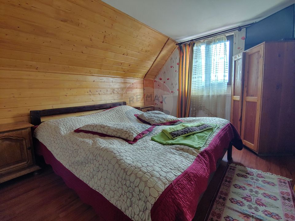Pensiune în Bucovina cu 27 camere-Vârfu Dealului-Cacica-Suceava