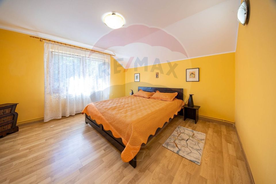 4 room House / Villa for sale