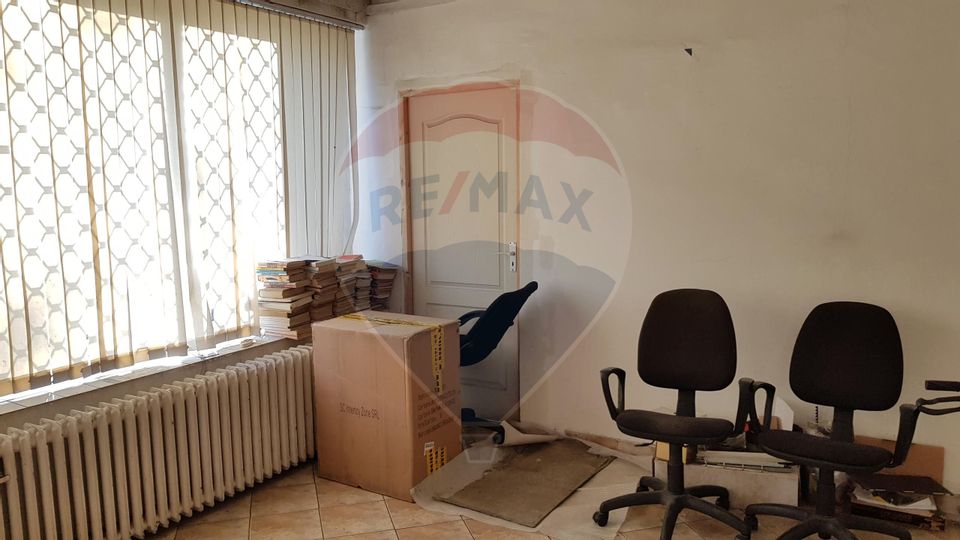 138sq.m Commercial Space for rent, Splaiul Independentei area