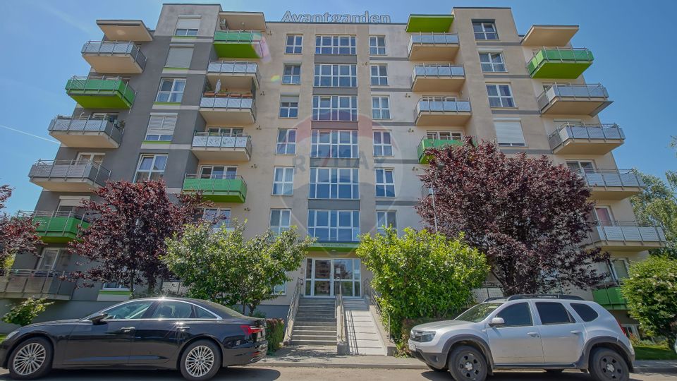 !!  VANDUT !!  Apartament de 3 camere, Tractorul, Brașov