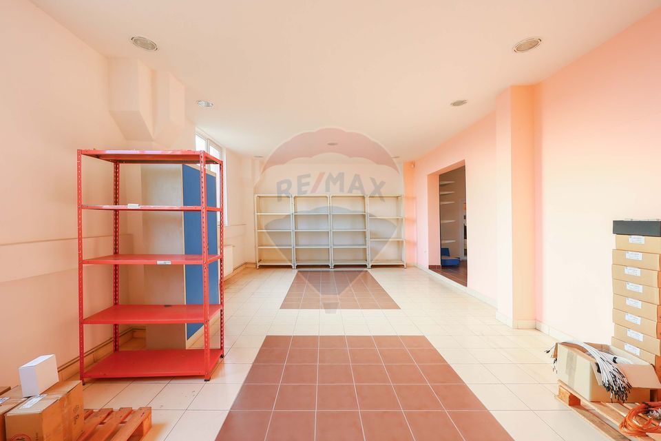 500sq.m Industrial Space for rent, Vest area