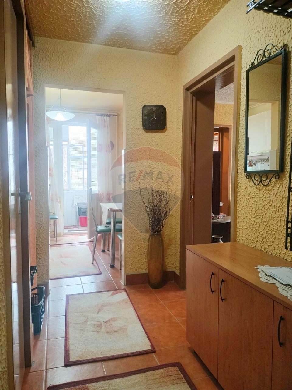 Apartament trei camere Iernuteni- Reghin