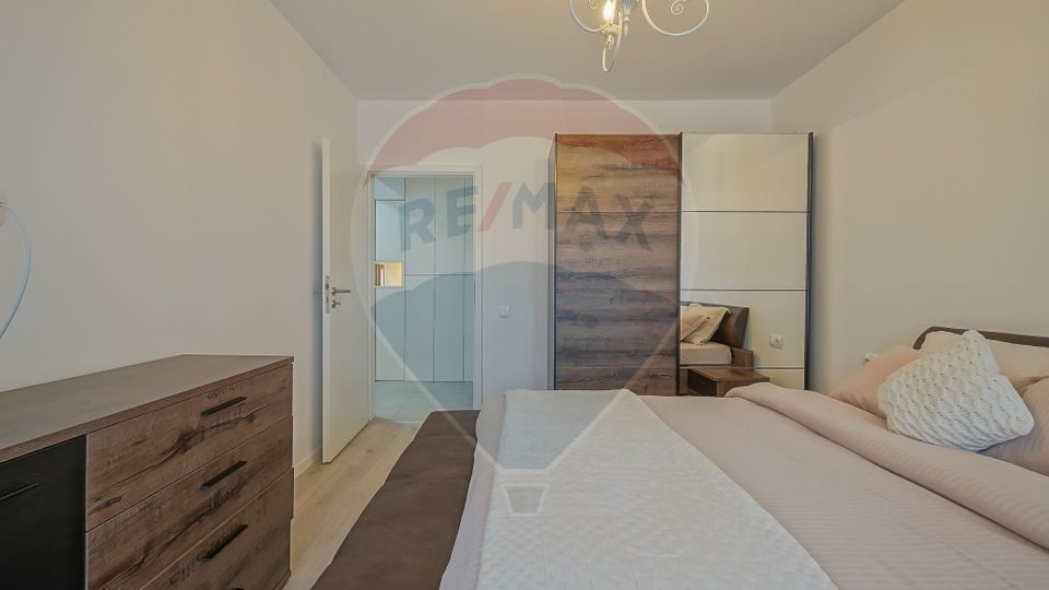 2 room Apartment for rent, Tractorul area