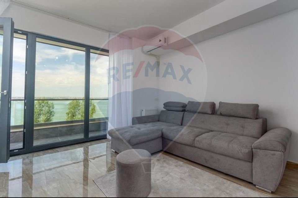 Apartament cu 3 camere in zona Rex - Mamaia