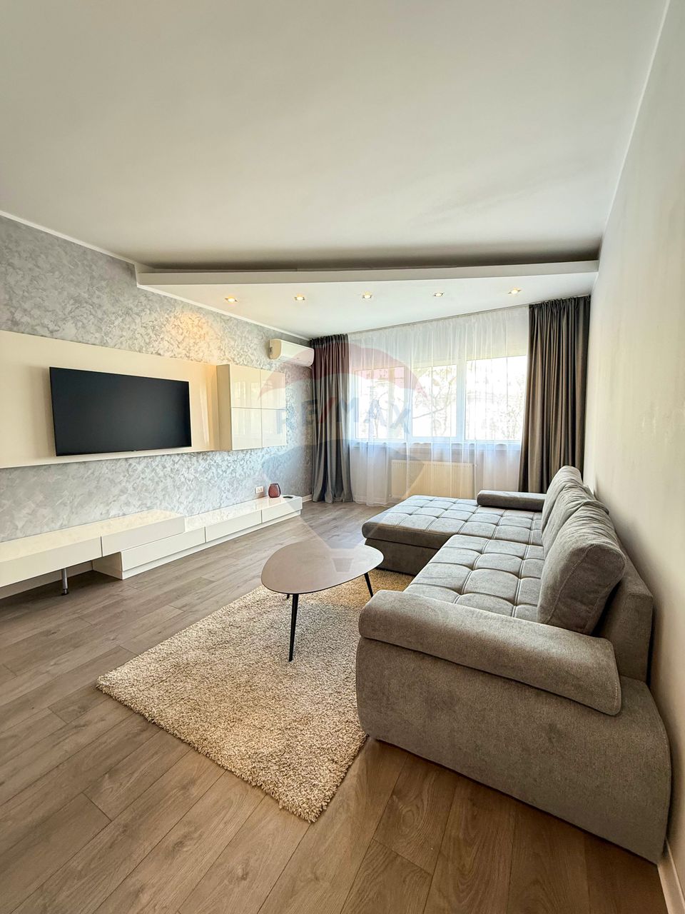 2 room Apartment for rent, Universitate area