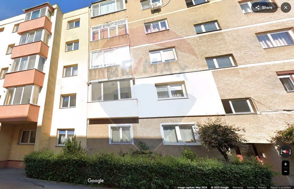 Apartament cu 4 camere de închiriat - 80 mp utili, Tractorul