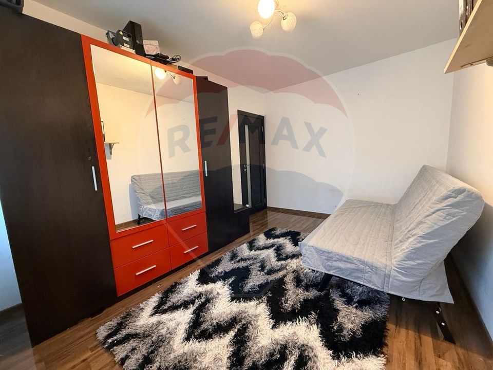 Casă / Vilă cu 4 camere de vânzare in Sanpetru