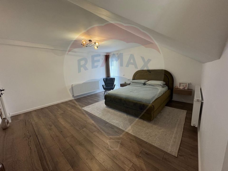 4 room House / Villa for sale