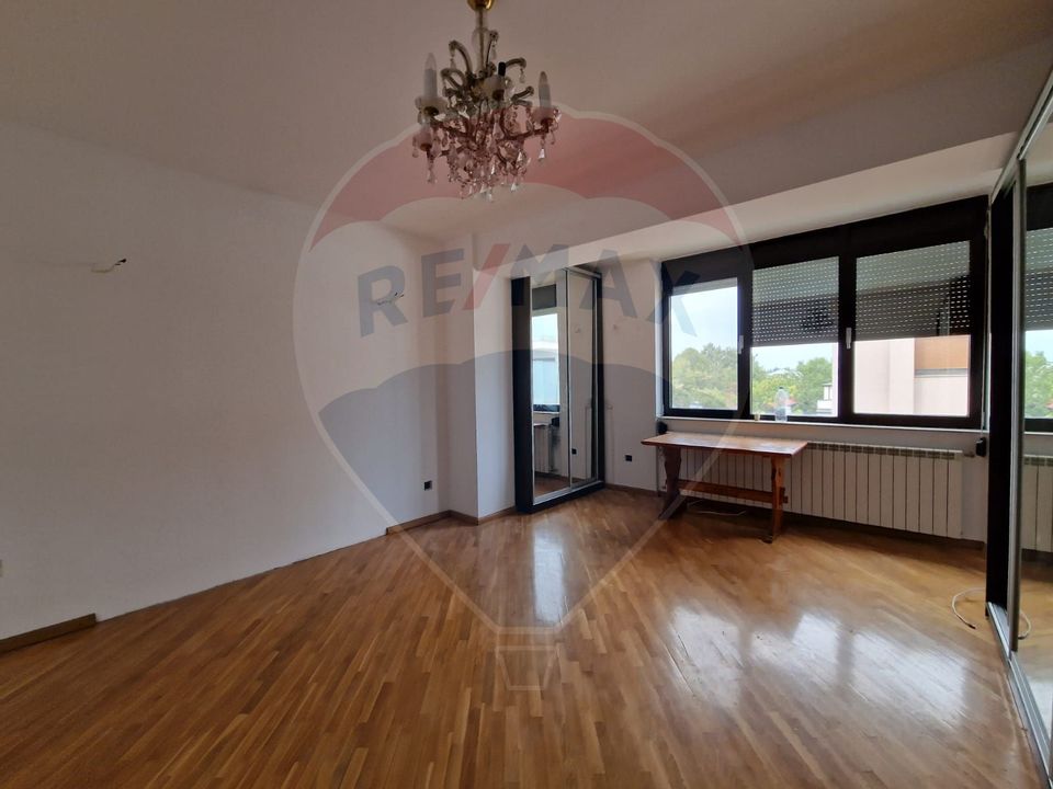 For Sale! Villa 6 rooms - Zorileanu