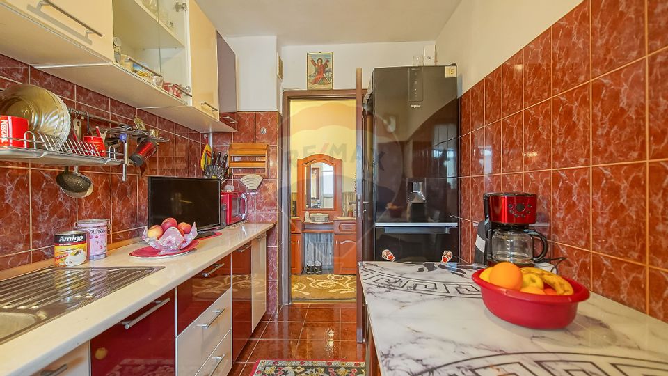 COMISION 0%|Apartament cu 3 camere|Decomandat|Noua|Loc de parcare