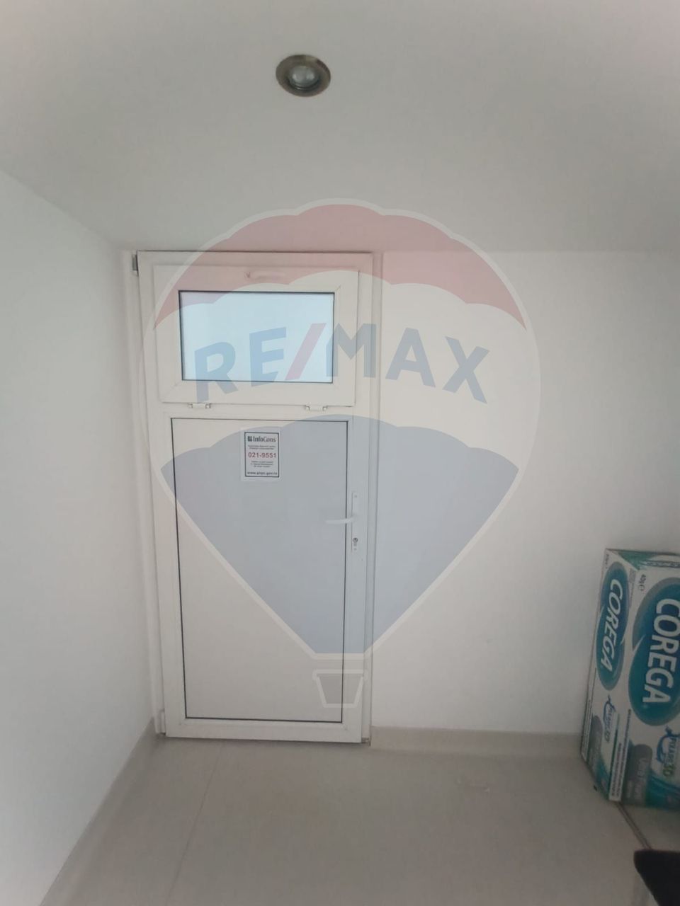 81sq.m Commercial Space for rent, Central area