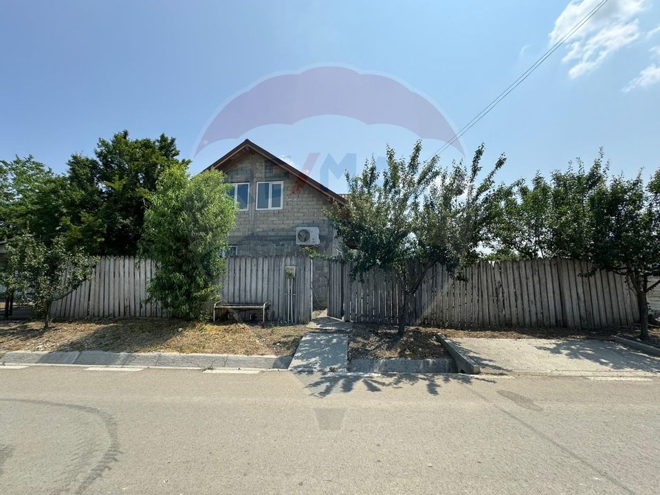 Casă Loc. Predesti teren 402 mp