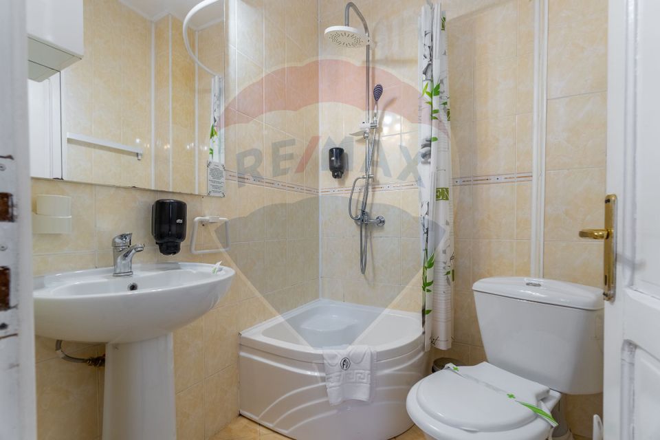 COMISION 0%| Pensiune + Casă de vânzare în Predeal | Business activ |