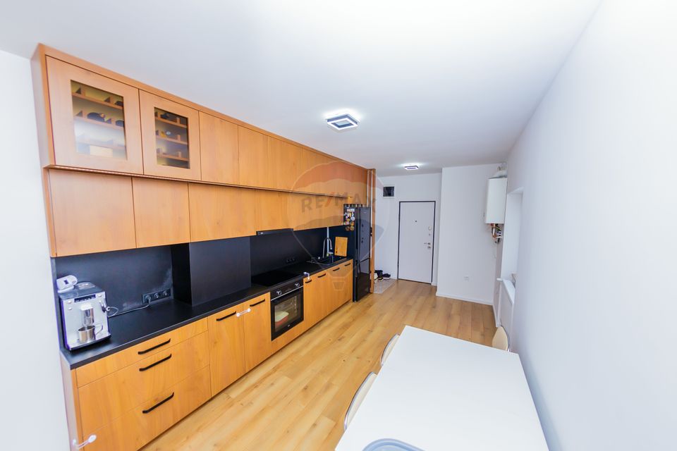 Apartament MODERN REPOZITIONARE PRET DE VANZARE curte+parcare+terasa)