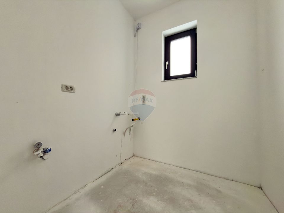 4 room House / Villa for sale