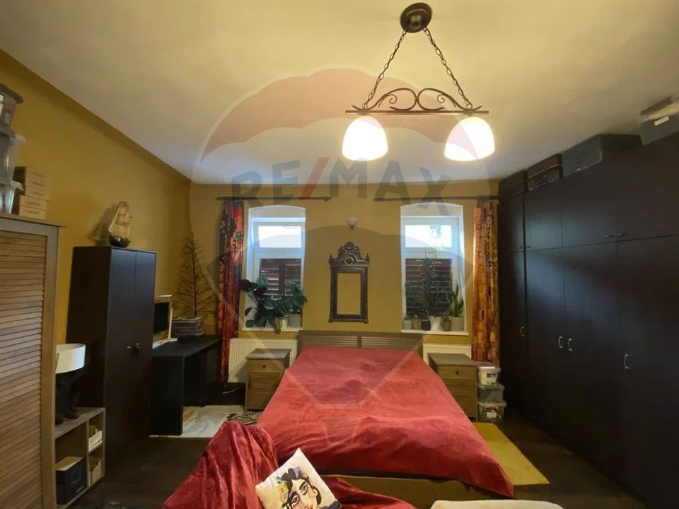 Vanzare apartament centrul istoric  str. Dr. Ioan Lupas