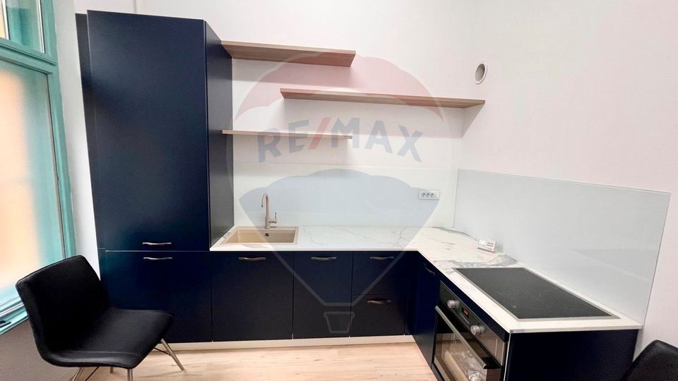 54sq.m Office Space for rent, Central area