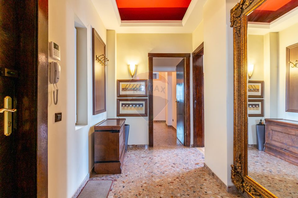 Apartament cu 4 camere de vânzare Aviatorilor/Aleea Modrogan