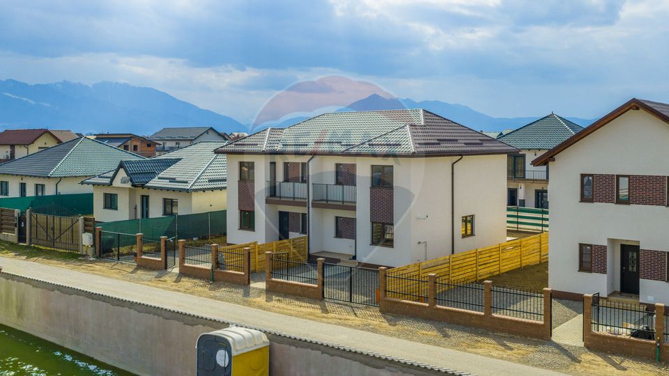 8 room House / Villa for sale