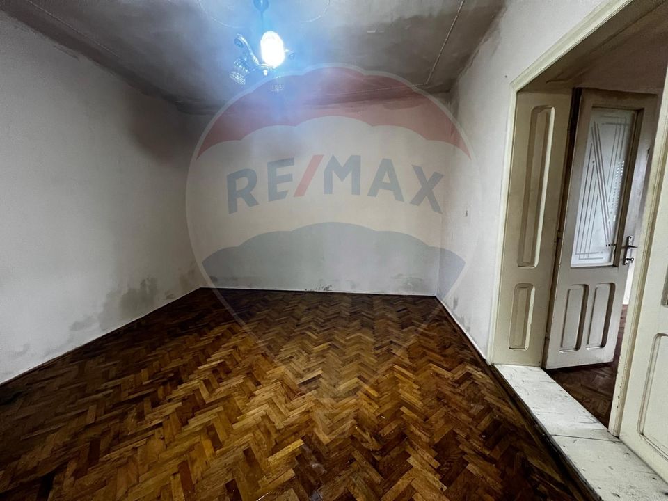 4 room House / Villa for sale