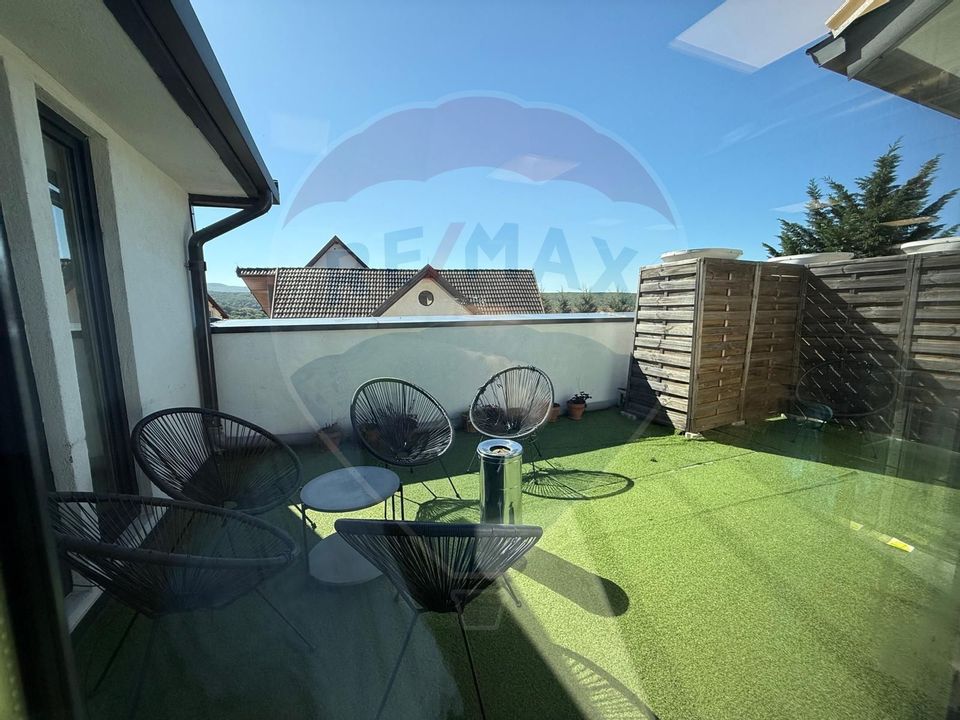 800sq.m Office Space for rent, Europa area