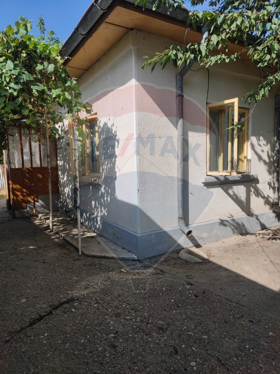 5 room House / Villa for sale, Central area