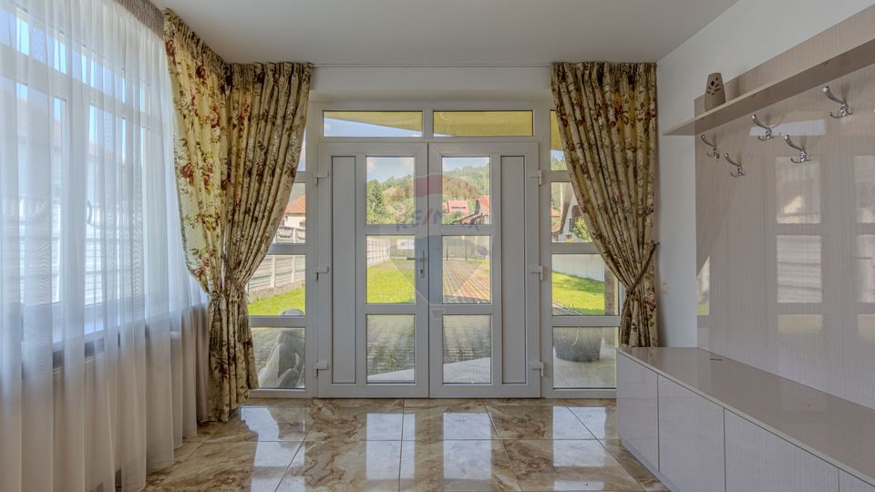 10 room House / Villa for sale