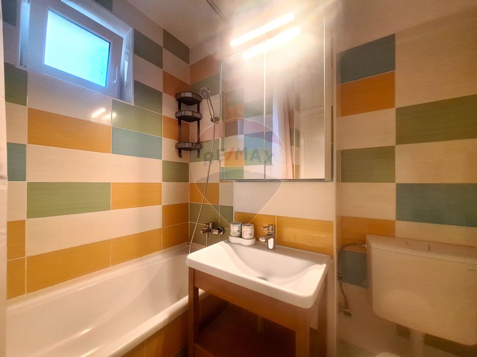 Apart. modern de inchiriat, 3 camere decomandate str Hategului et 2