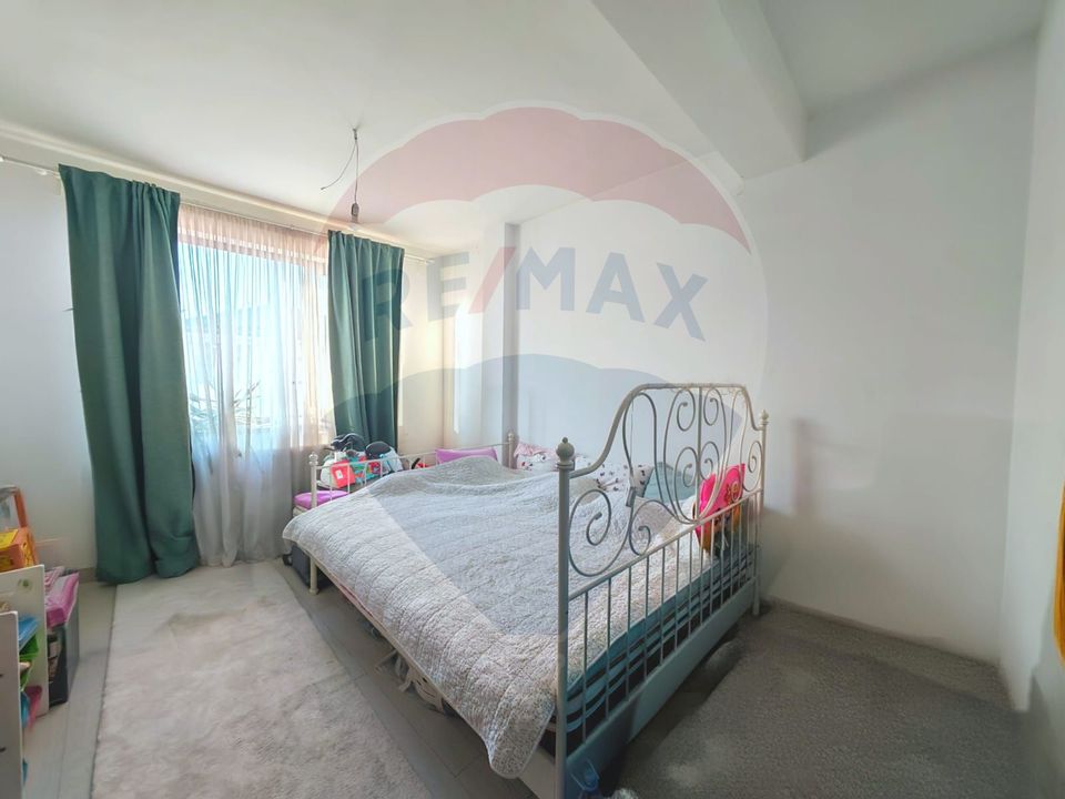 Casă cu 3 camere, curte și mansardă – Chiajna, str. Luceafarului