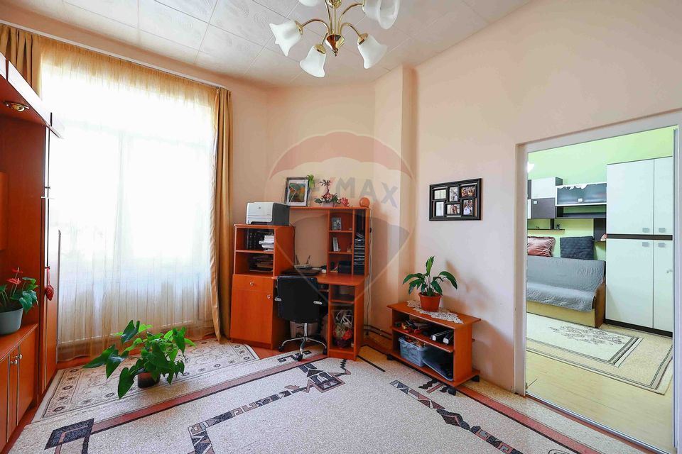 Apartament 1 Cameră, Semicentral, Spațios, Menumorut, La Curte Vânzare