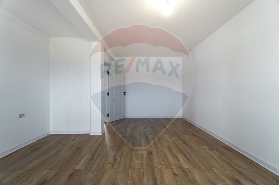 4 room House / Villa for sale