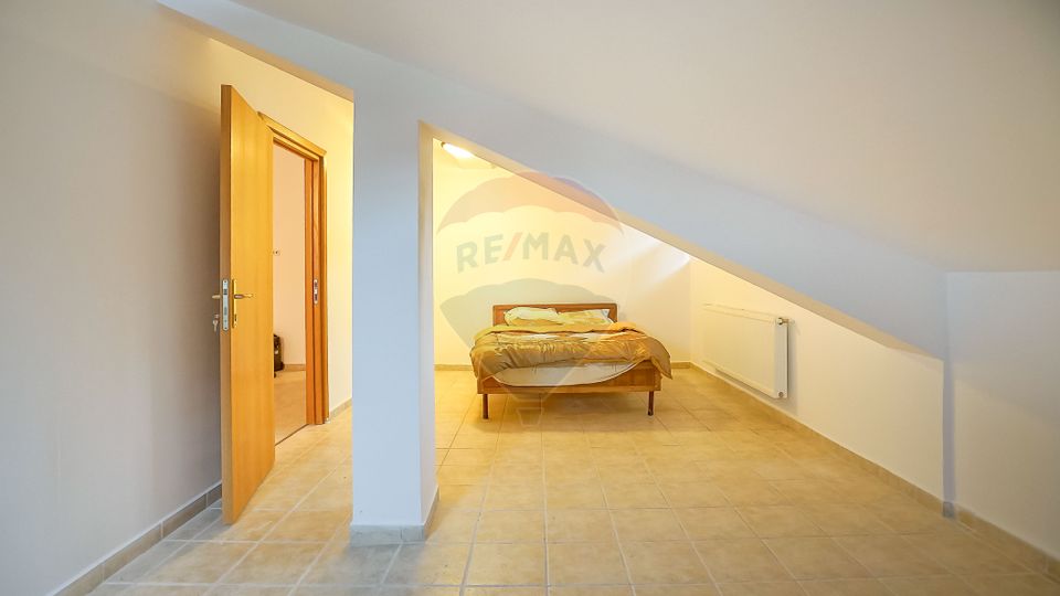 0% comision | Casă 6 camere | Centrală proprie | Predeal |