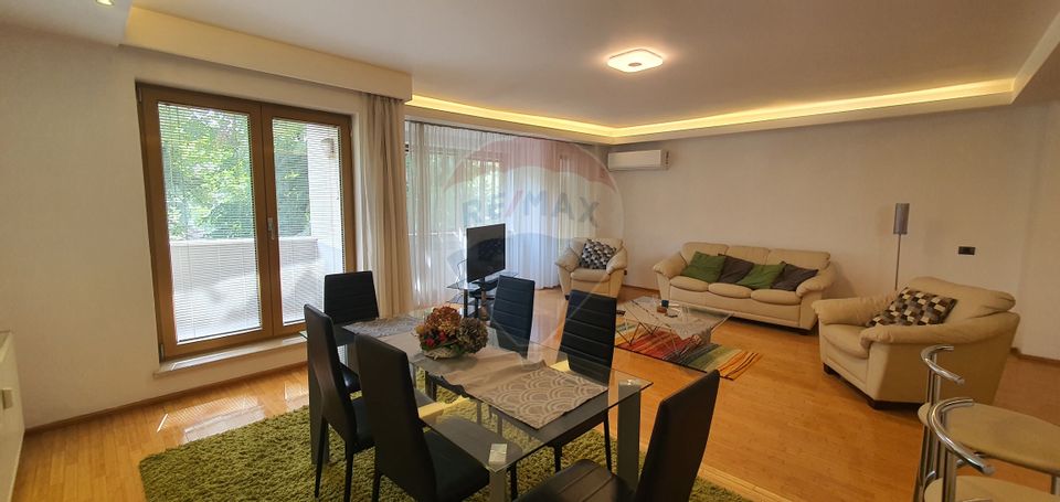 Apartament 3 camere Bd. Aviatorilor, bloc nou, loc parcare