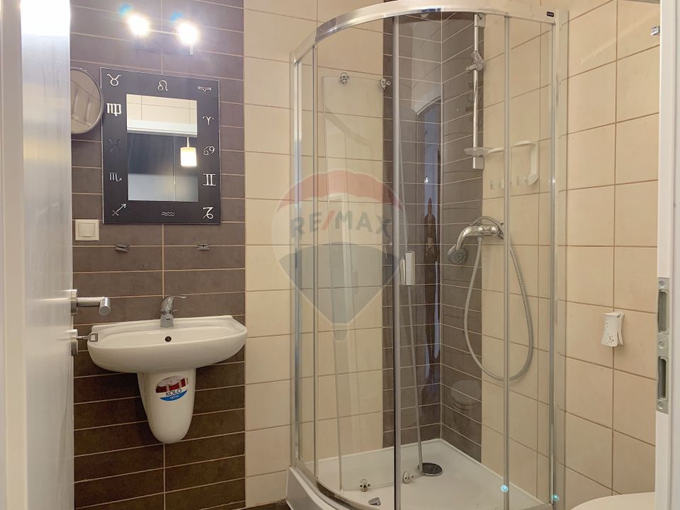 !! VANDUT !! Apartament cu 3 camere de vânzare în zona Avantgarden 1