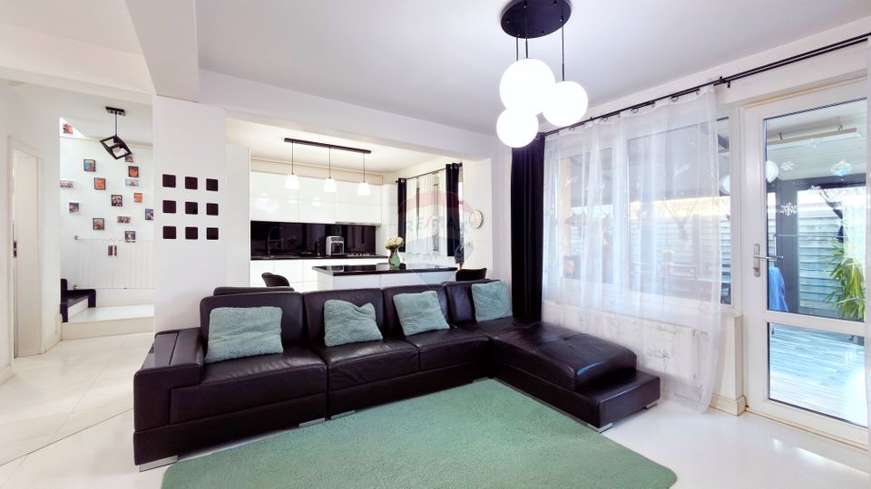 Vila 4 camere Ariesului | Teren 251 mp | 2 parcari | 10 min Metrou