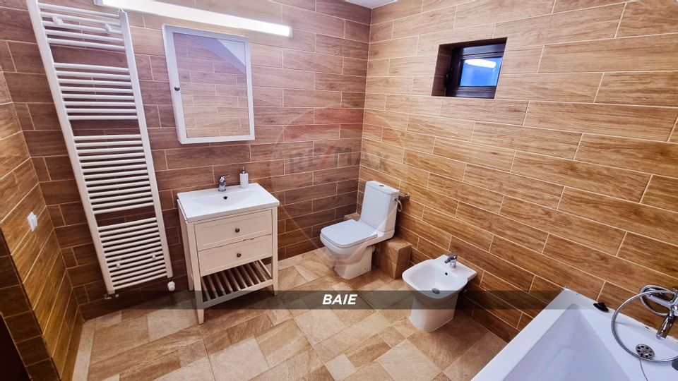 4 room House / Villa for sale