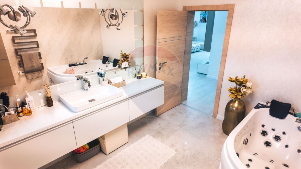 4 room House / Villa for sale